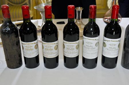 世界前十红酒价格表世界上最贵的酒排行榜前十名(世界最贵的酒是什么品牌)