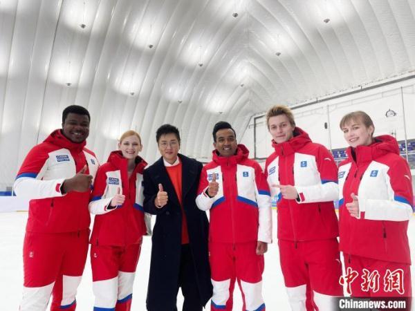 求几首俄罗斯的歌,比较抒情的俄罗斯歌曲大全100首老歌