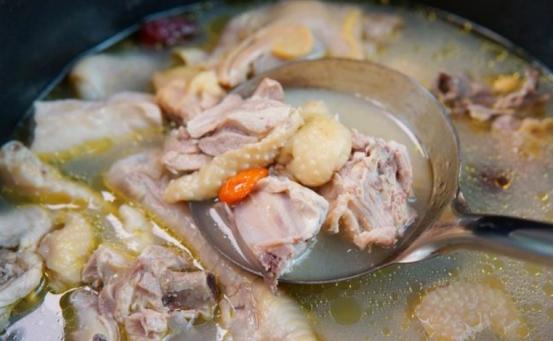 乐山砂锅米线十大排名（乐山米线批发）