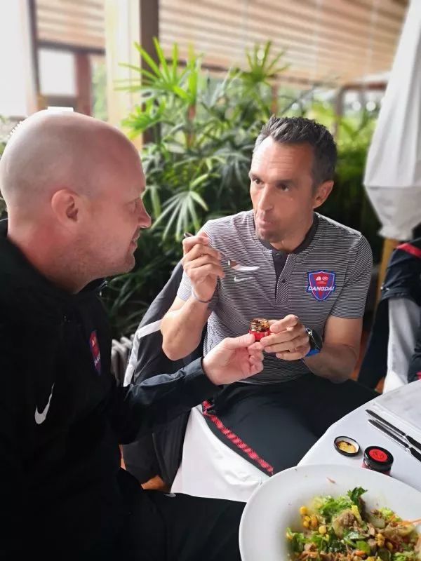 中国最菜教练点评中国最狠教练