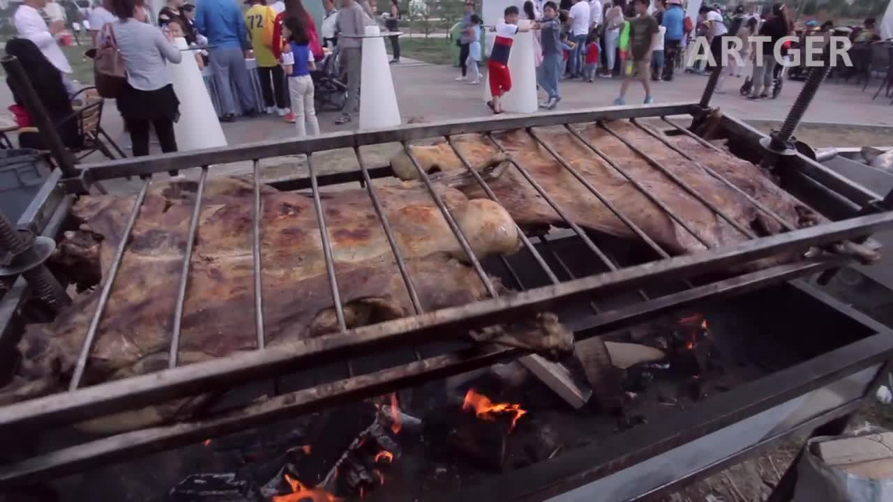 中国最野烧烤视频（中国最牛烧烤）