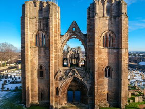 世界最牛的影校排名前十，世界最顶尖的电影学院