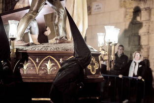 全世界最伤心的人唱的最好的,世界上最伤心的老歌手